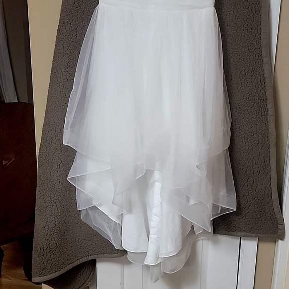 Cocktail dress by JJs House. - Picture 3 of 4